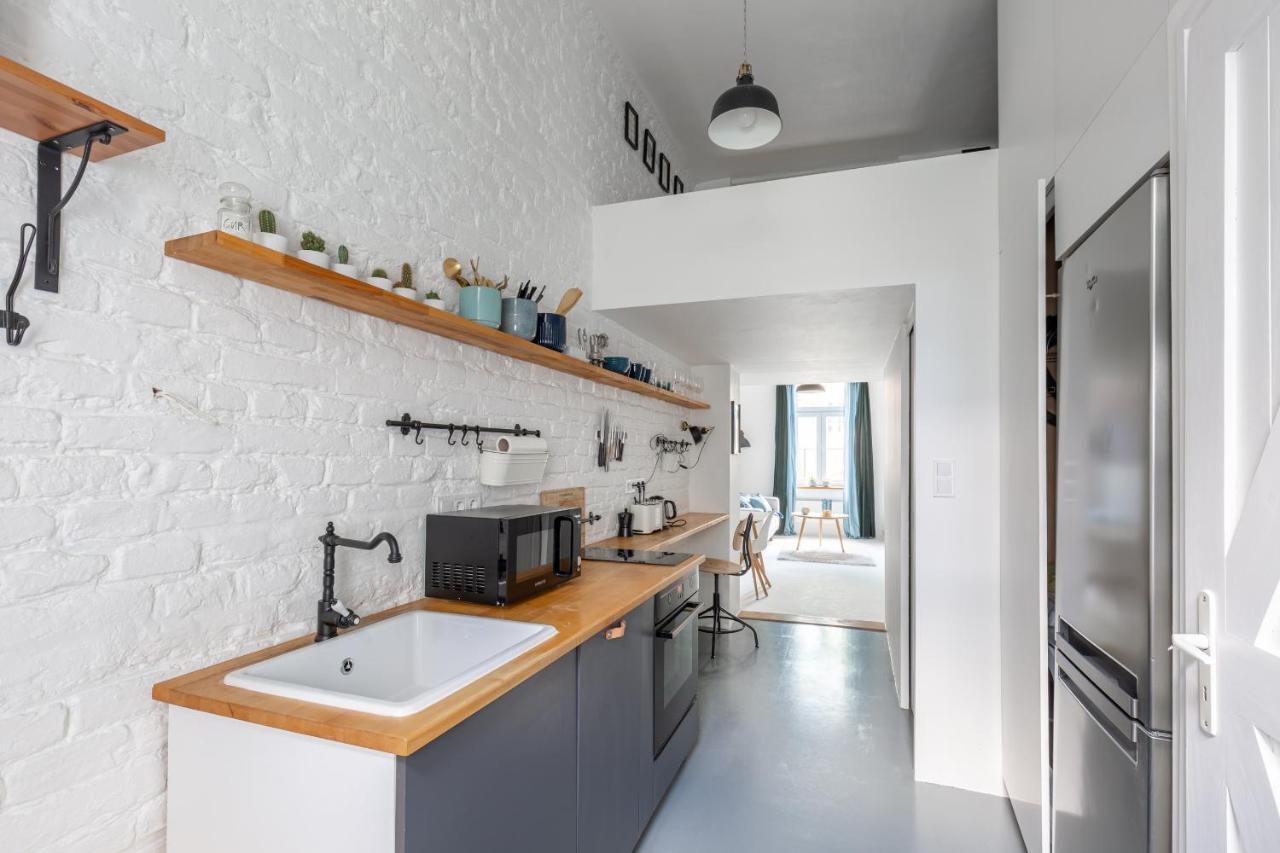 בודפשט Black And White Apartment מראה חיצוני תמונה